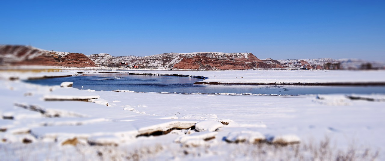 cold landscape mountain free photo