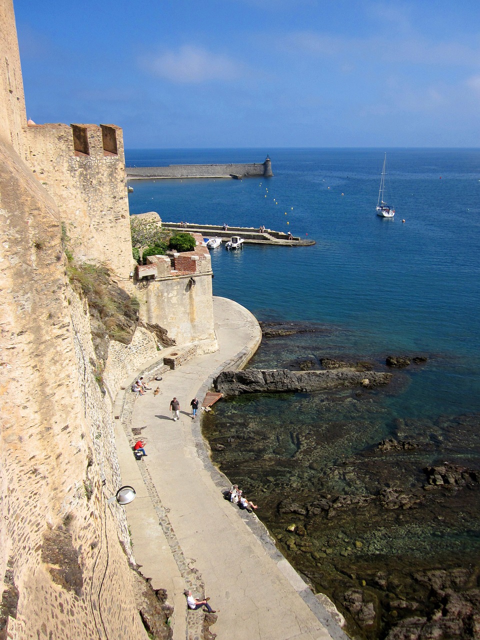collioure fort mediterranean free photo