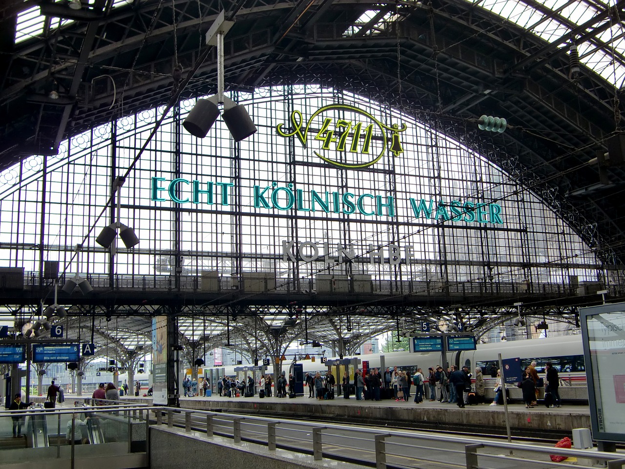 cologne railway station cologne main station free photo