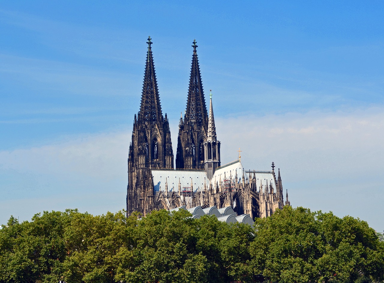 cologne cologne cathedral cologne on the rhine free photo
