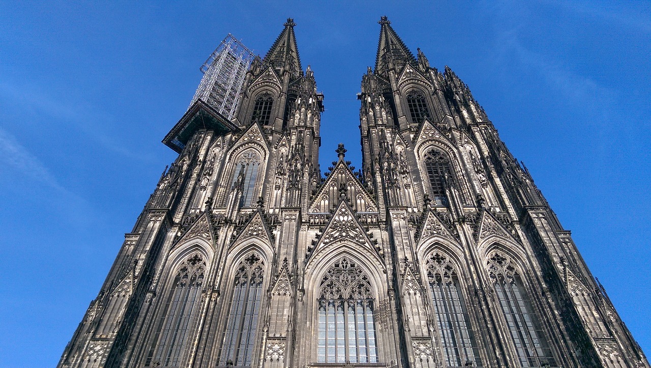 cologne dom building free photo