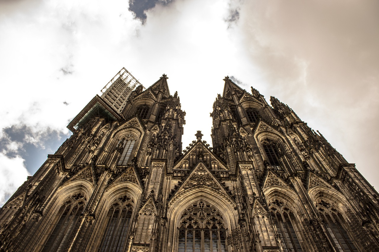 cologne dome clouds free photo