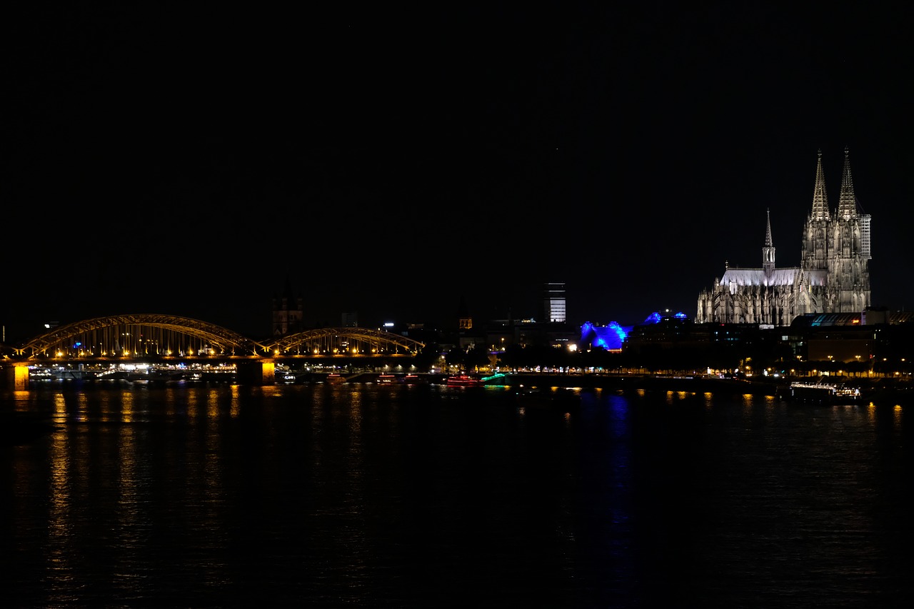 cologne night hohenzollern bridge free photo