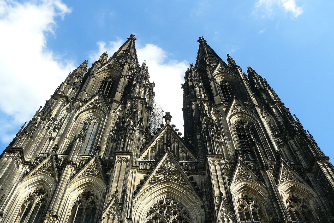 cologne dom building free photo