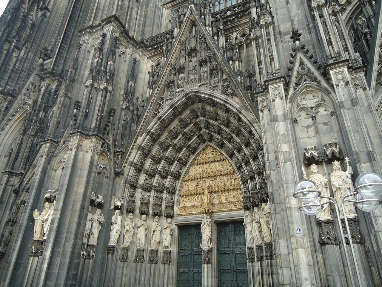 cologne church travel free photo