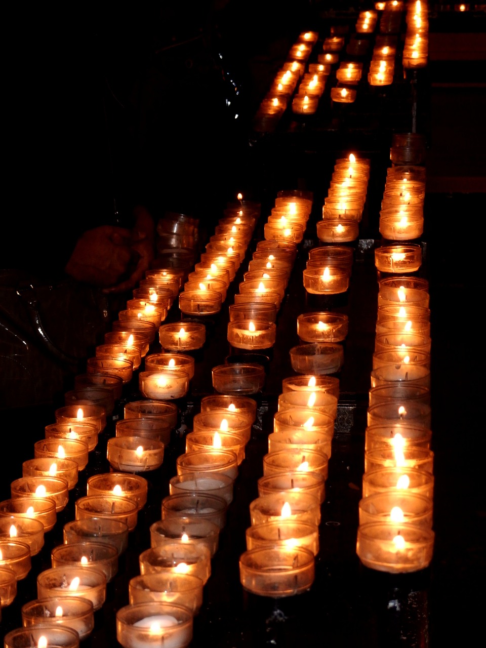 cologne cathedral candles church free photo