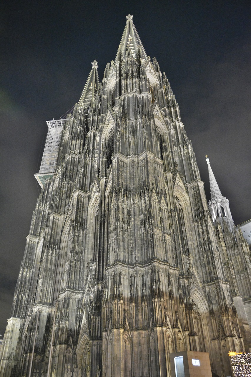 cologne cathedral dom cologne free photo