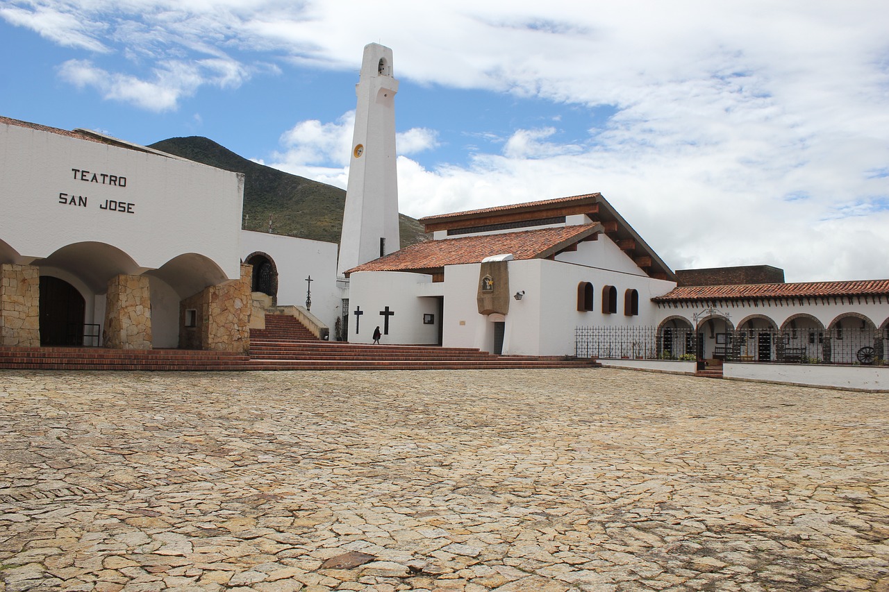 colombia landscape people free photo