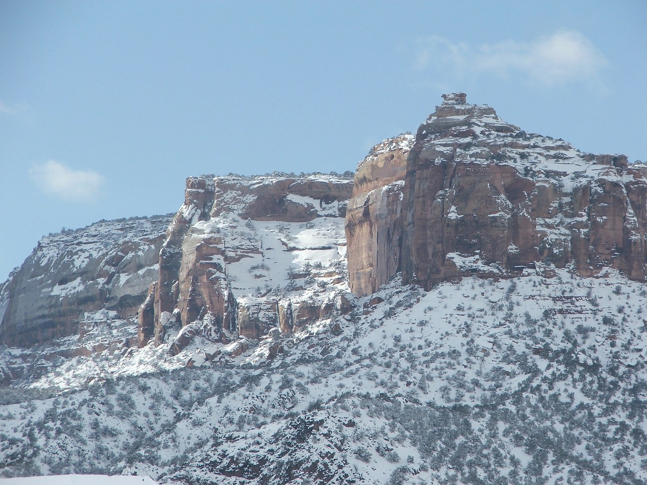 colorado national monument rocks mountains free photo