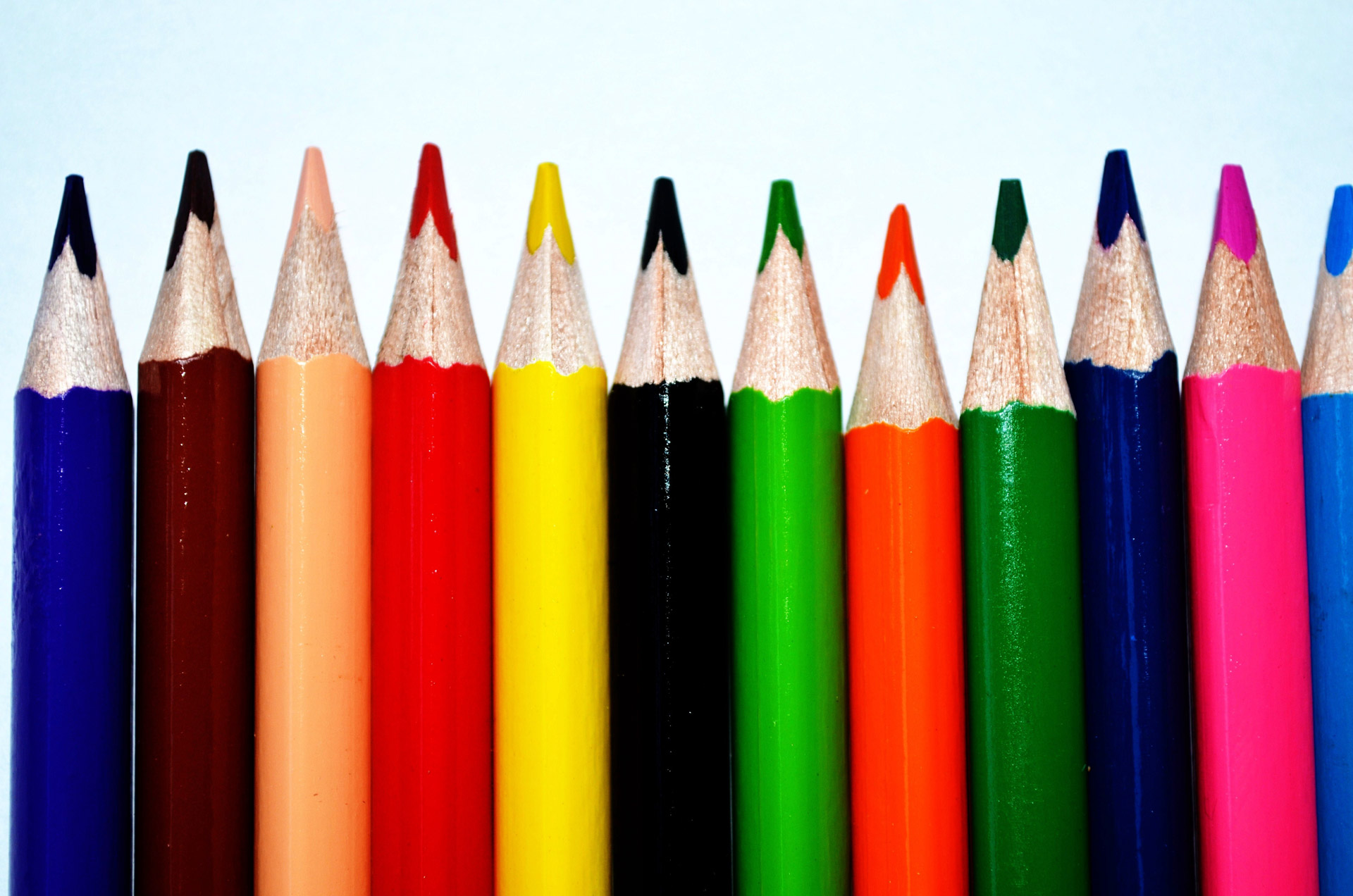 colors crayons background free photo