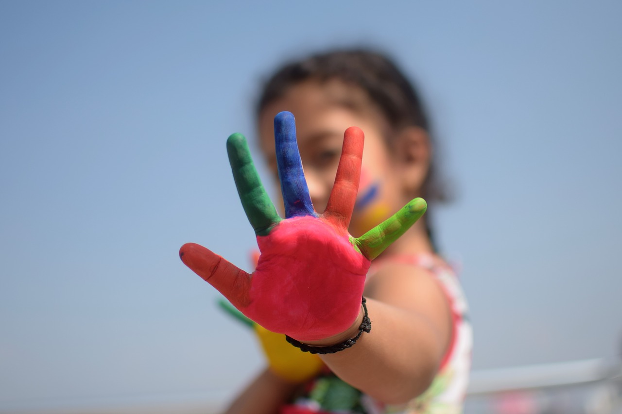 colorful  five fingers  kid free photo