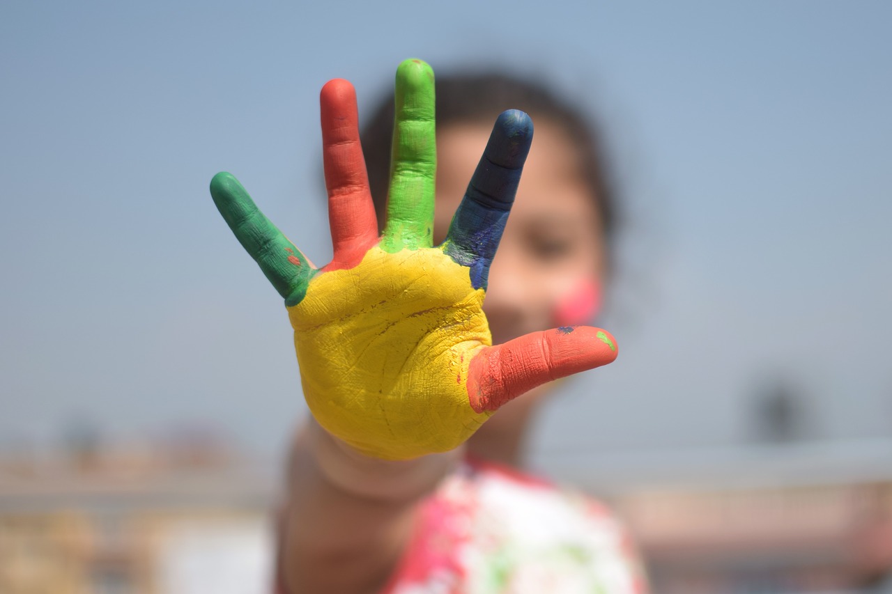 colorful  five fingers  kid free photo