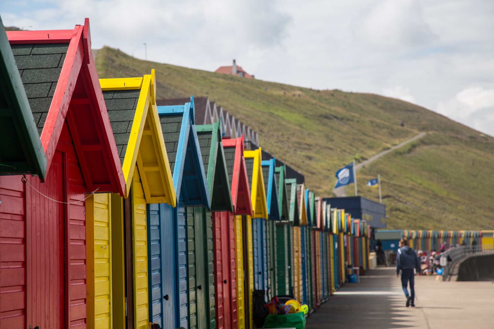 beach hut whitby free photo