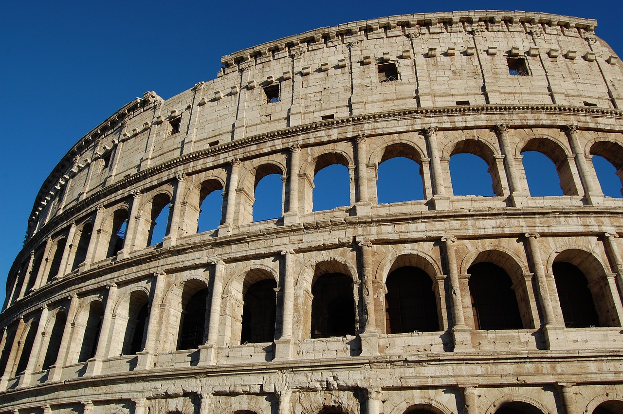 colosseum monuments ancient rome free photo