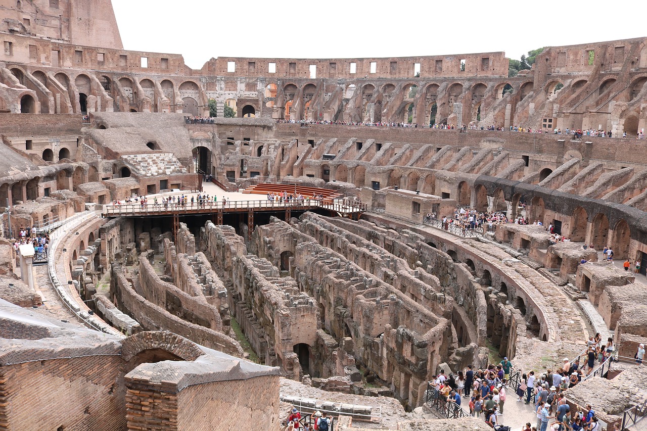 colosseum  italy  rome free photo