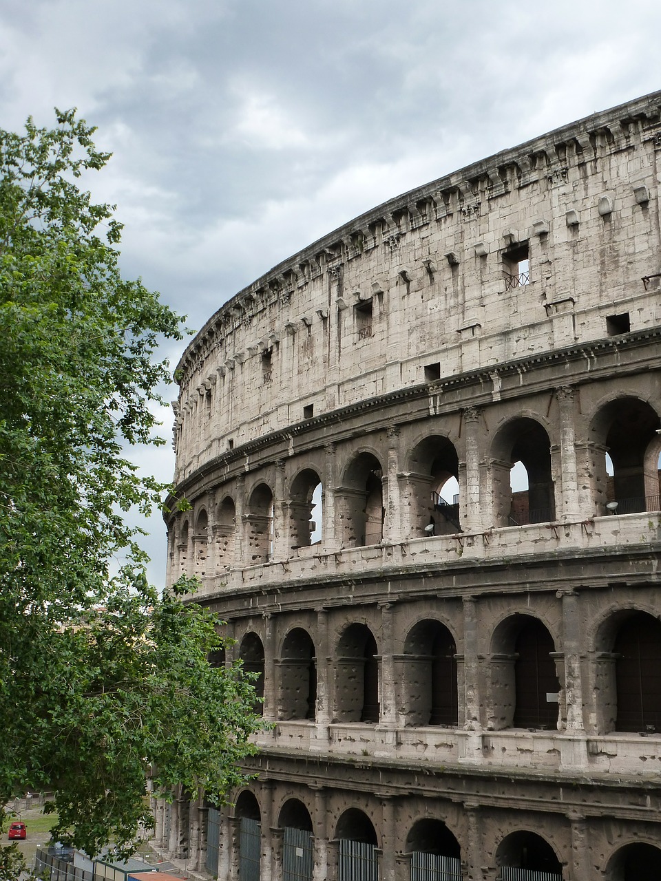 colosseum rome architecture free photo