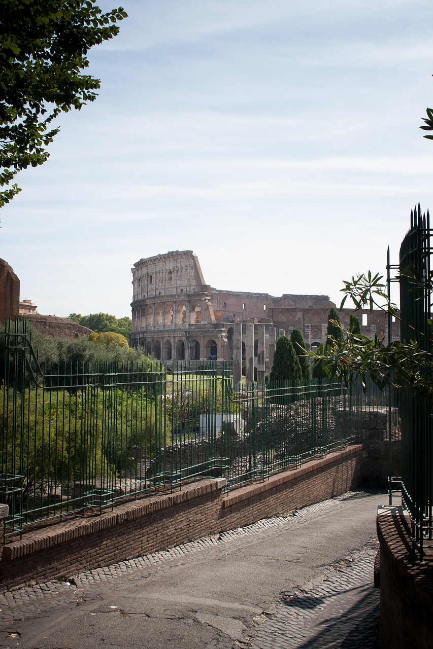 colosseum rome historical monuments free photo