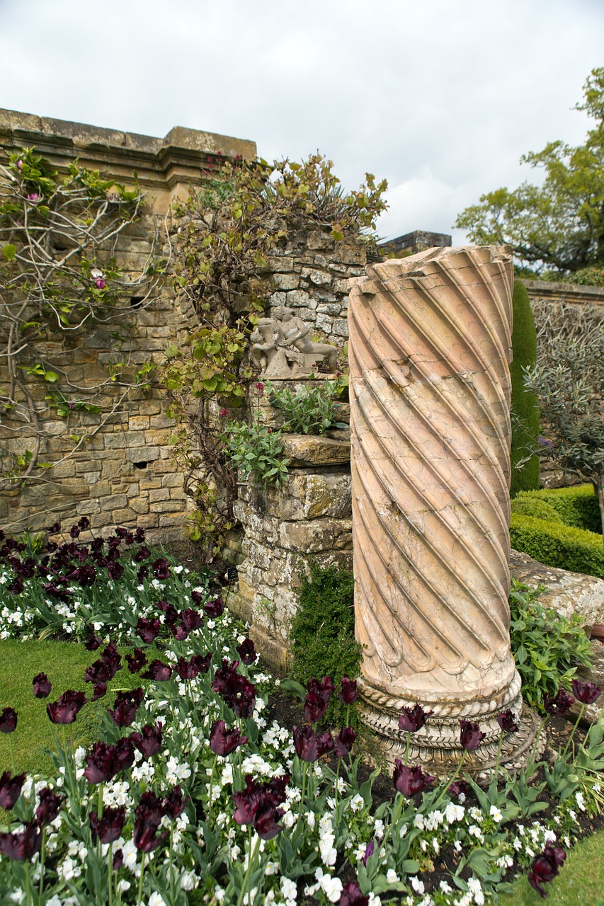 column ancient italian garden free photo