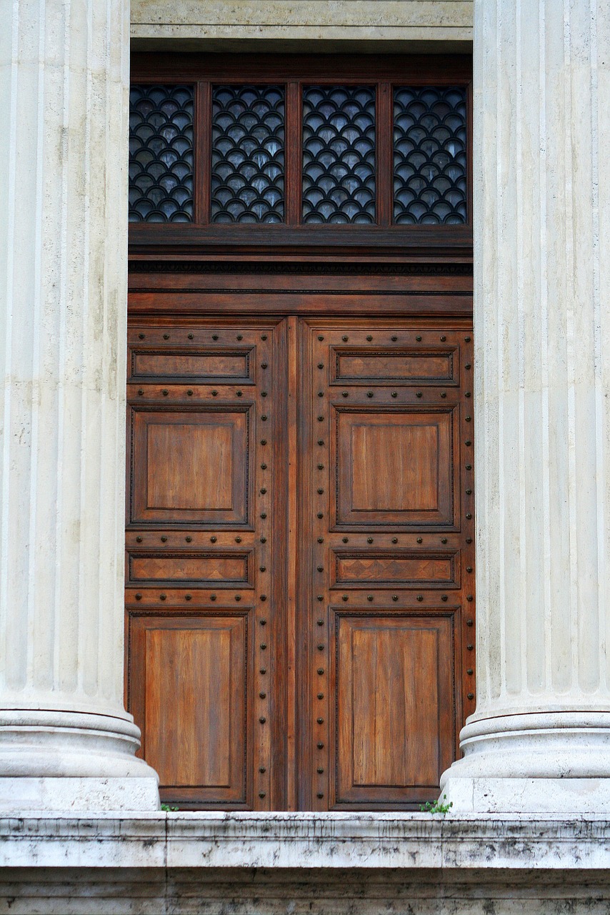 column gate architecture free photo