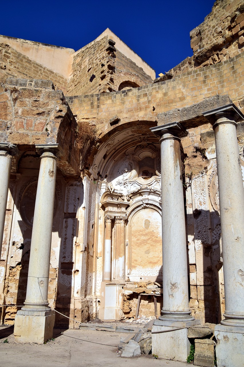 columnar ruin destroyed free photo
