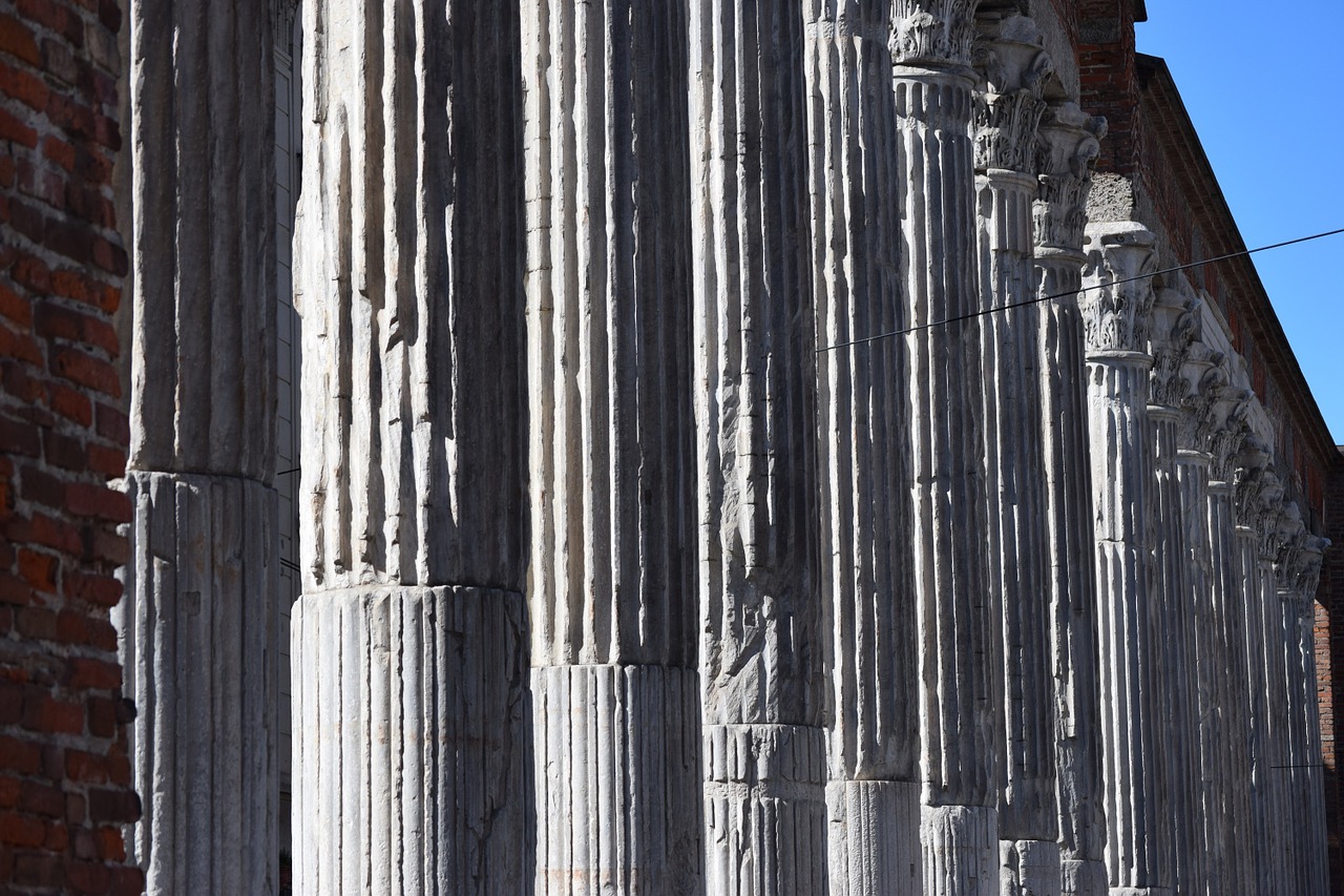 columns romanesque arc free photo