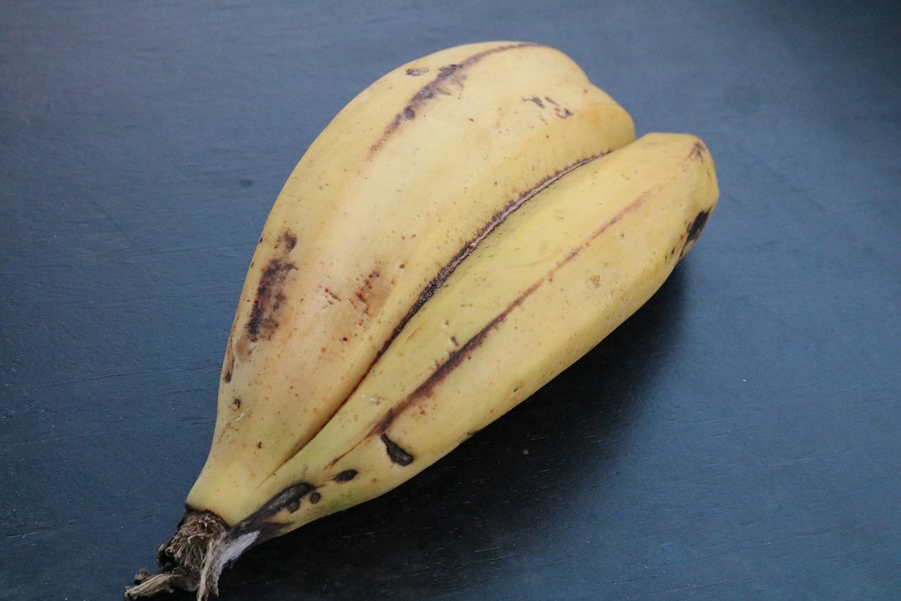 comanche fruit banana free photo