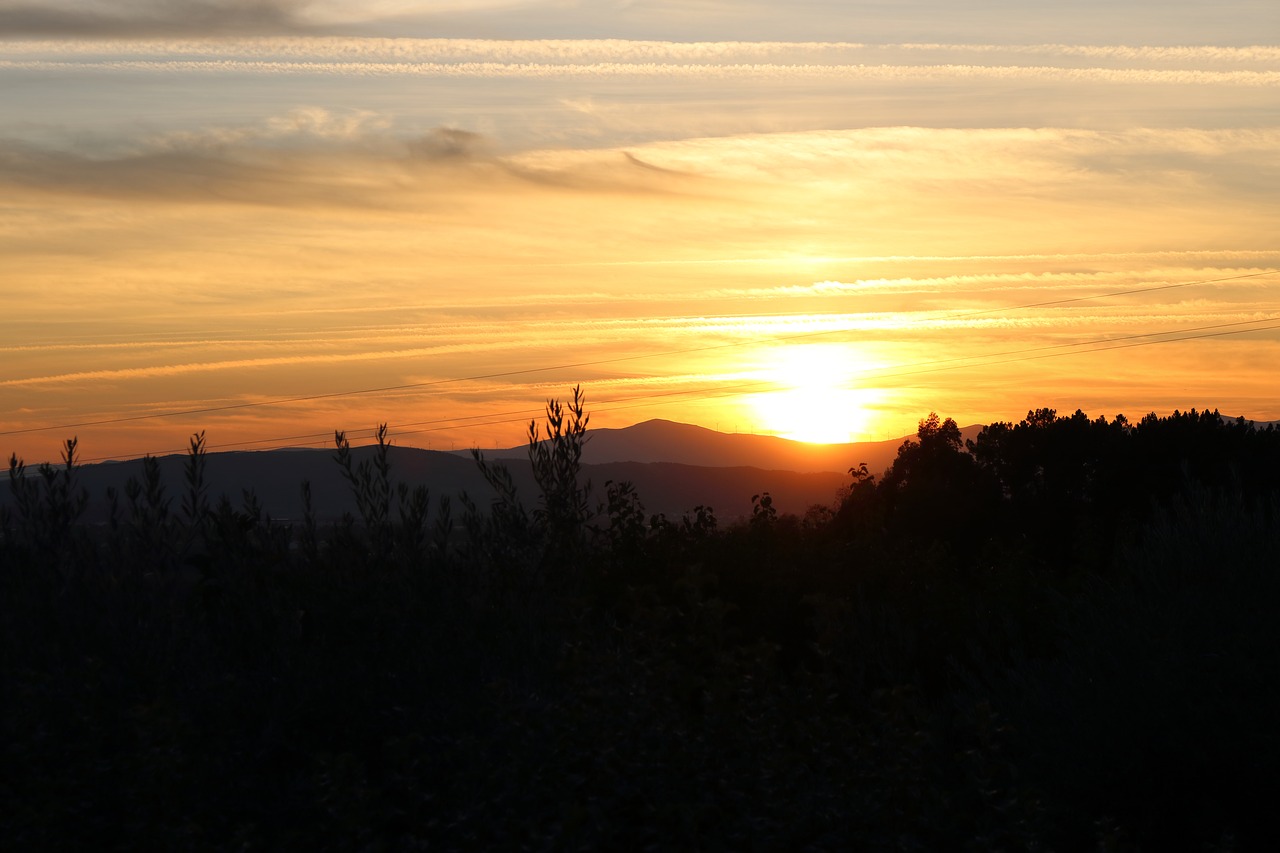 comanche sunset serra da gardunha free photo