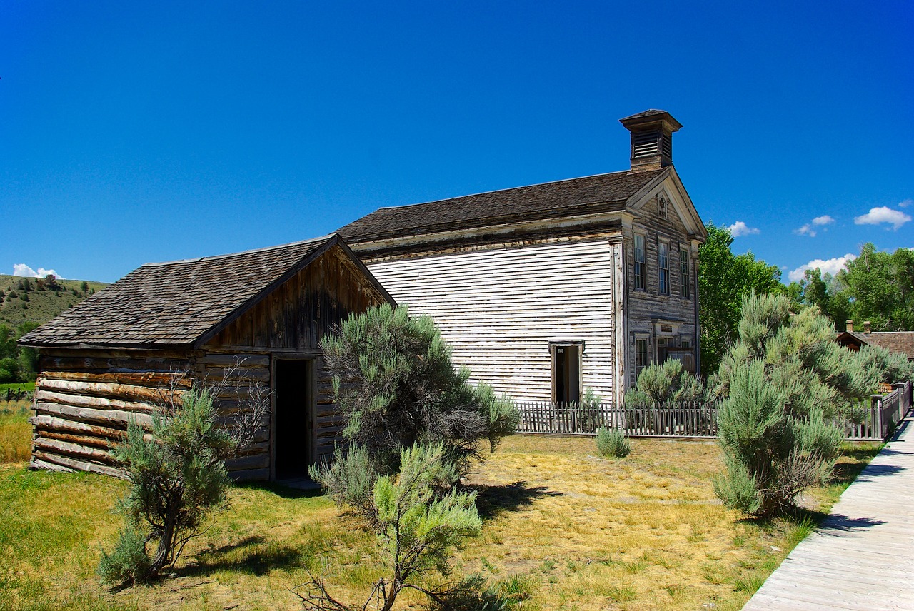 combined lodge and schoolhouse  montana  bannack free photo