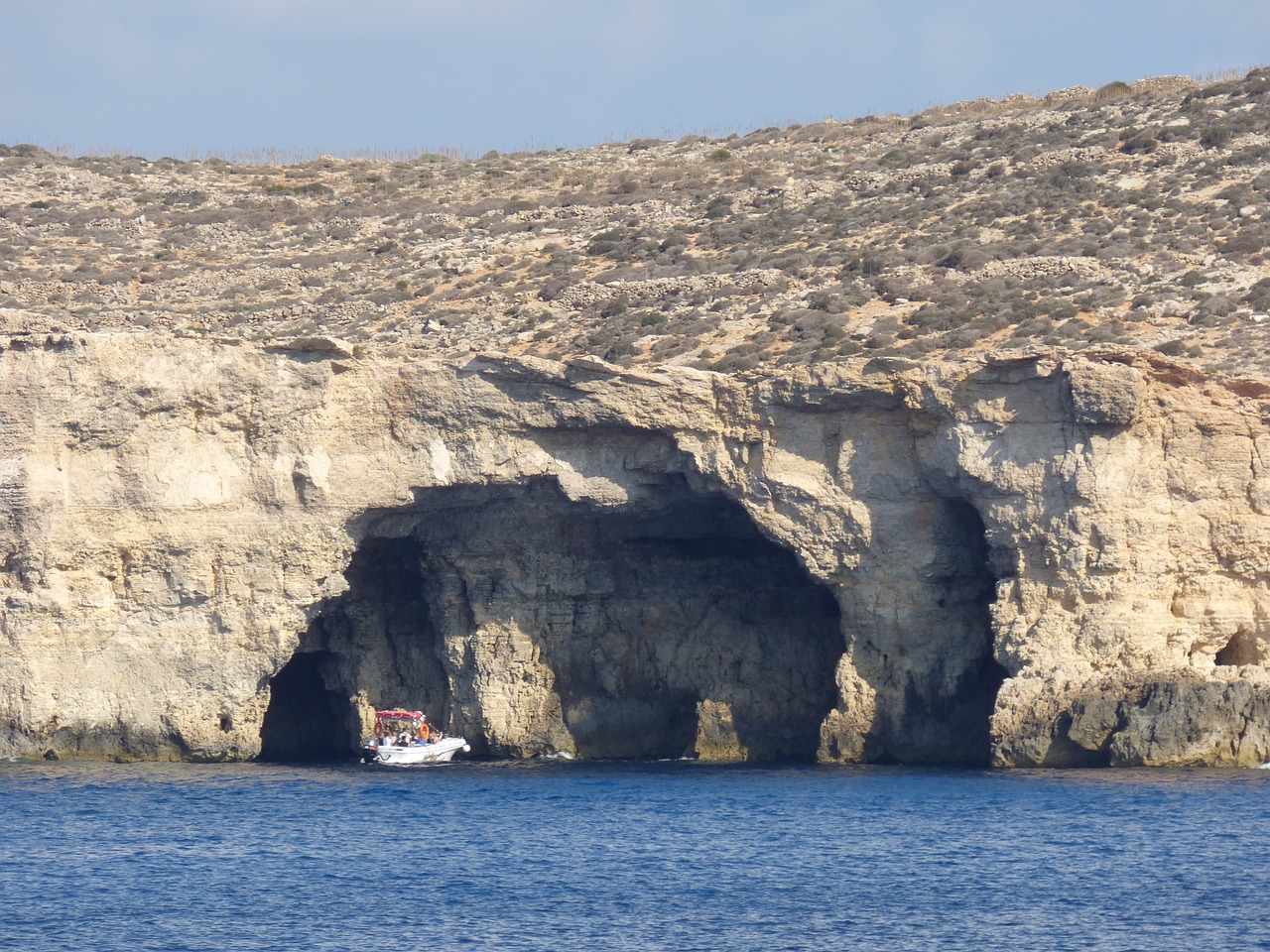 comino malta cave free photo