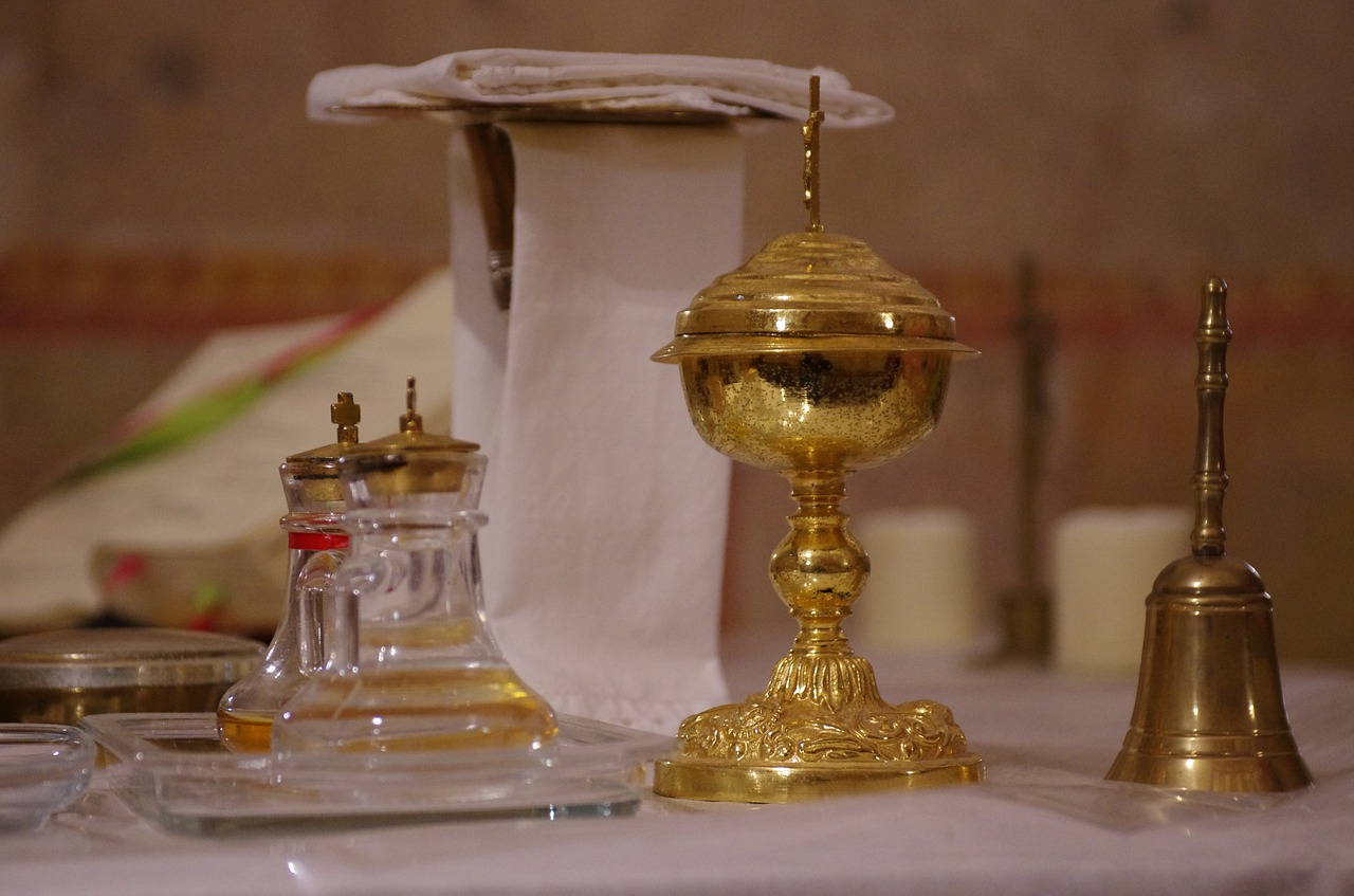 communion church chalice free photo