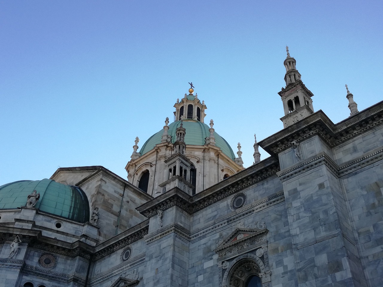 como  duomo  cathedral free photo