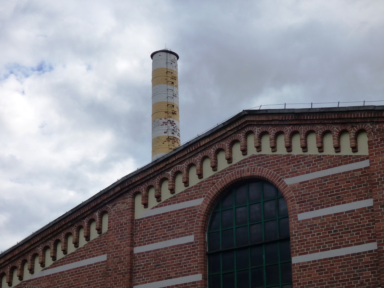 company building chimney free photo