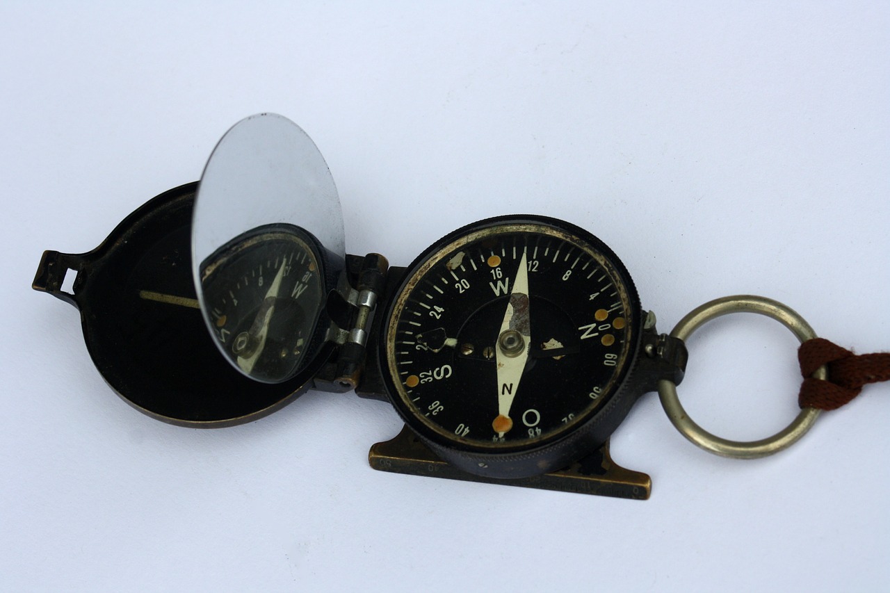 compass antique old free photo