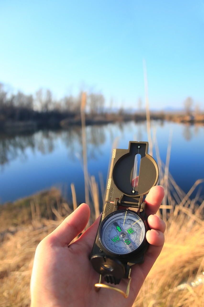 compass  lake  water free photo