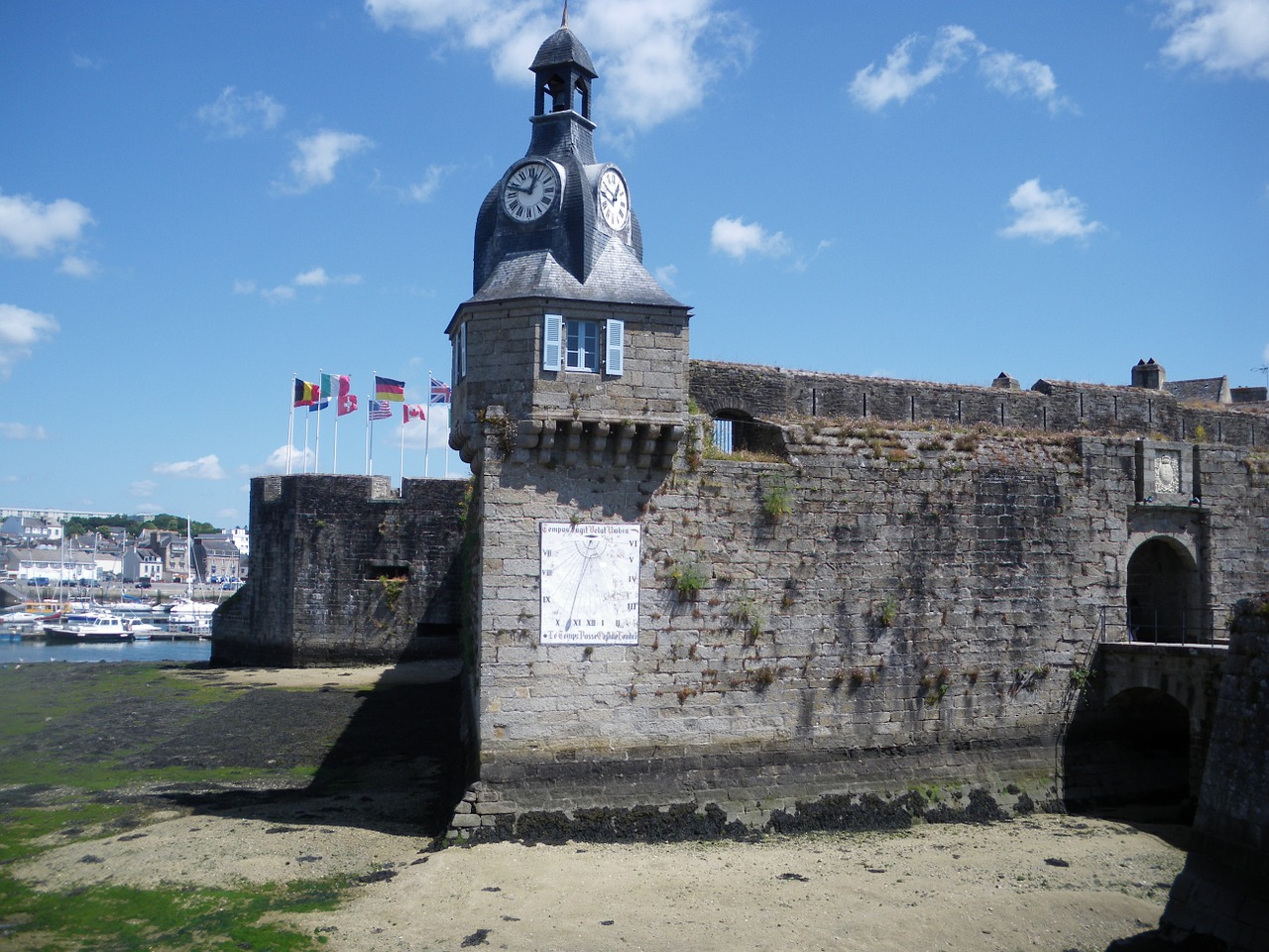 concarneau france architecture free photo