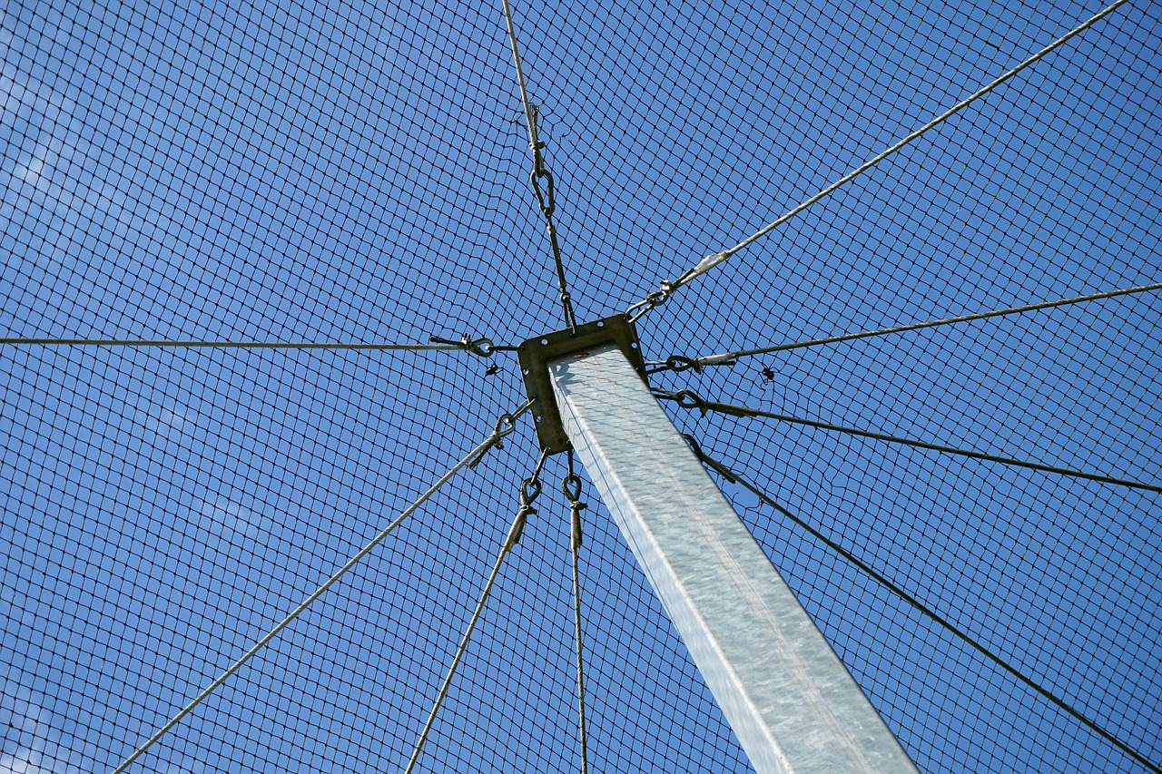 construction mast network free photo