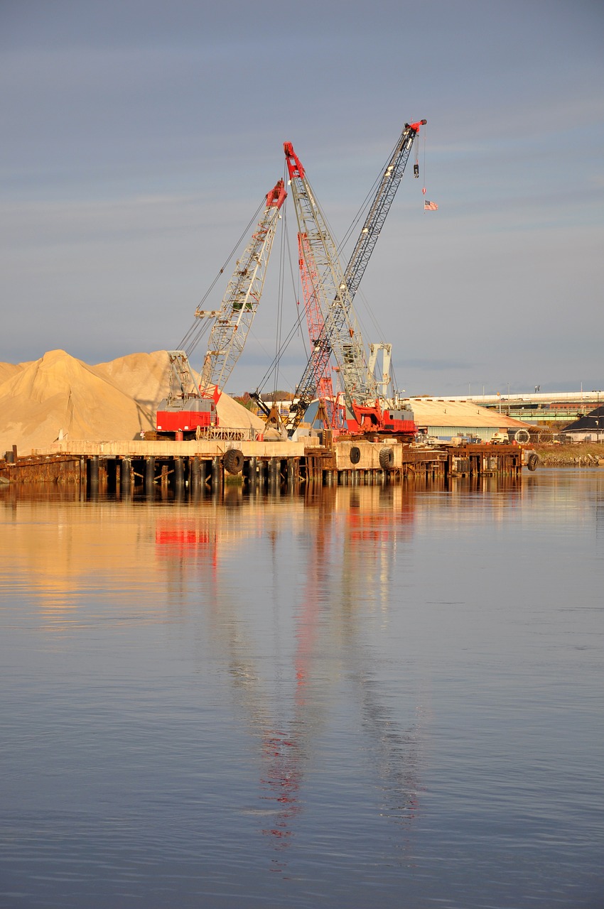 construction industry crane free photo