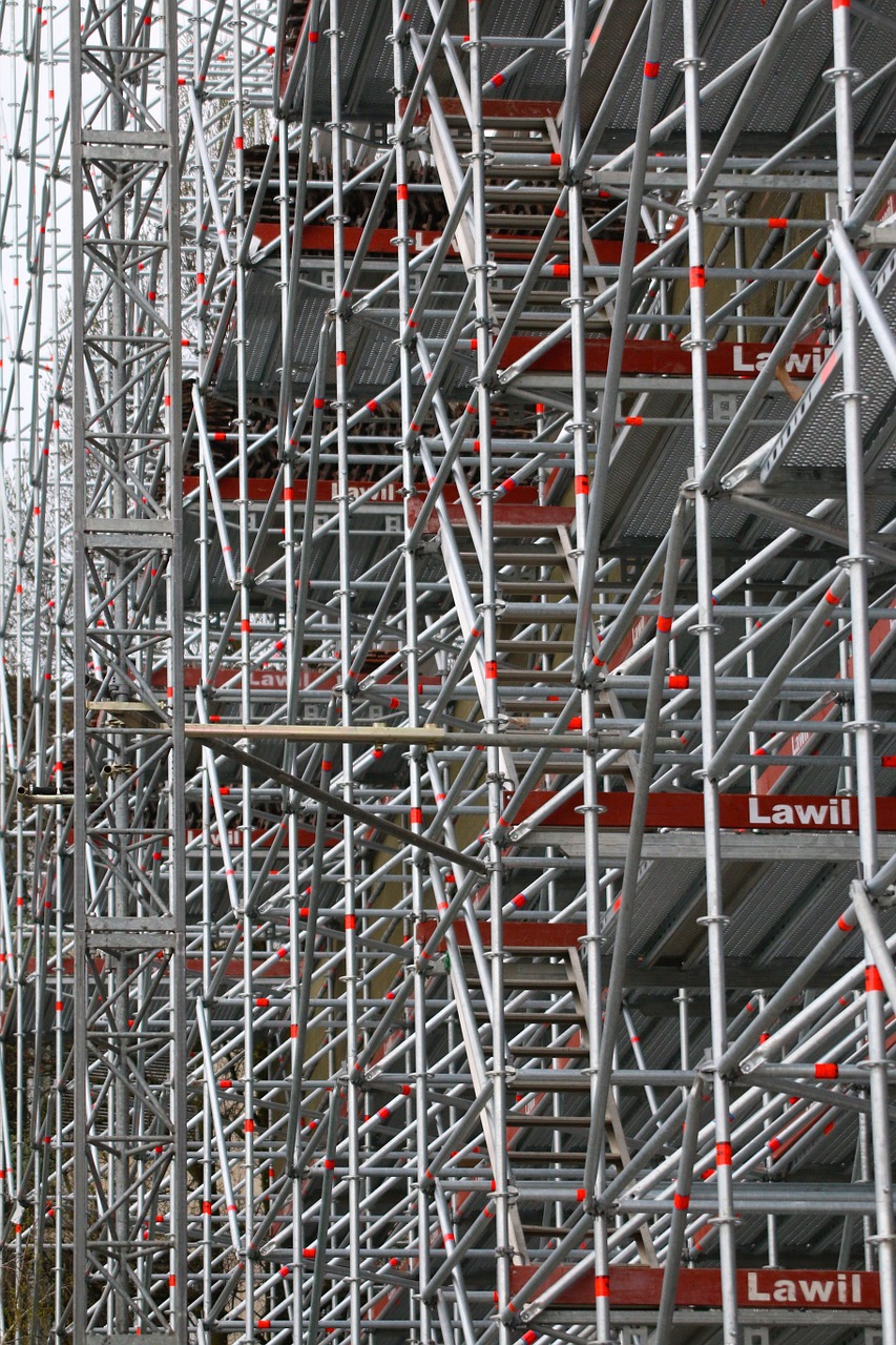 construction build scaffold free photo