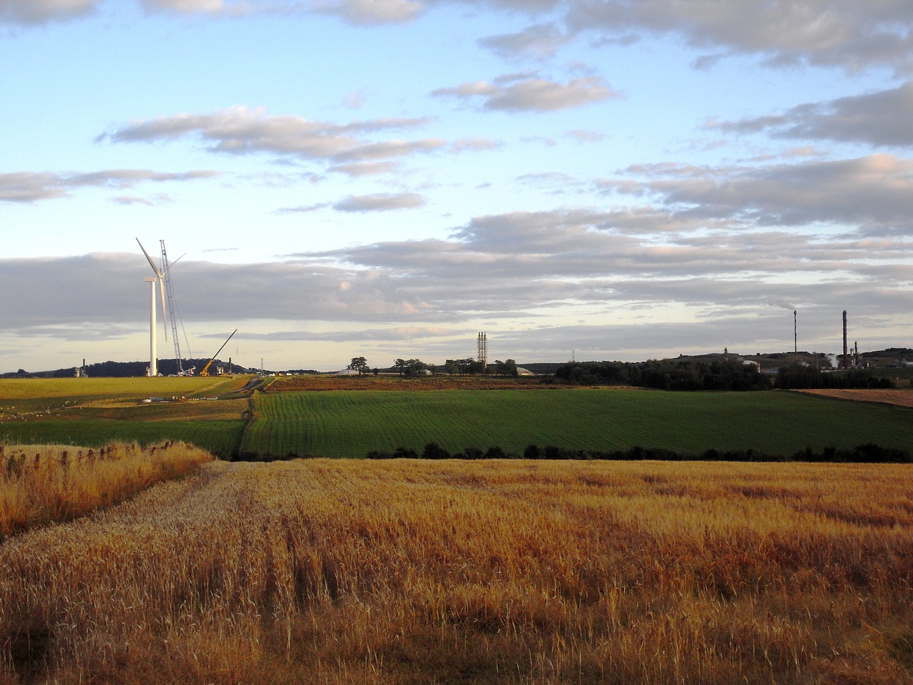 construction wind turbine machinery free photo