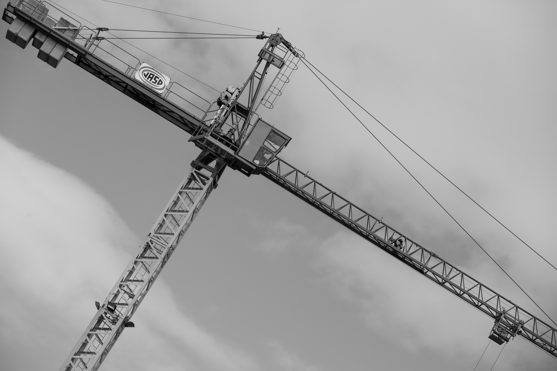 crane tower steel free photo