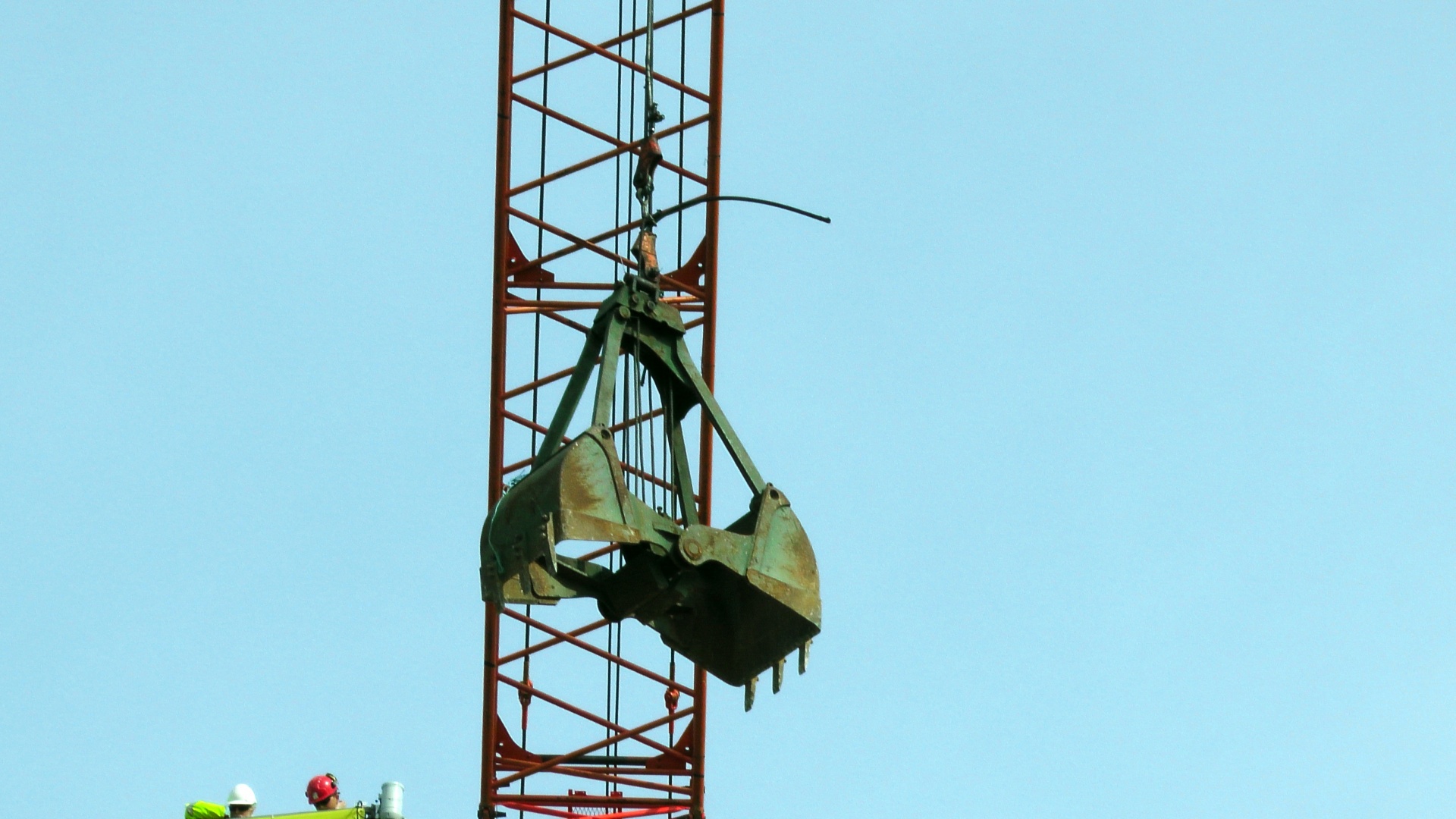 construction site crane free photo