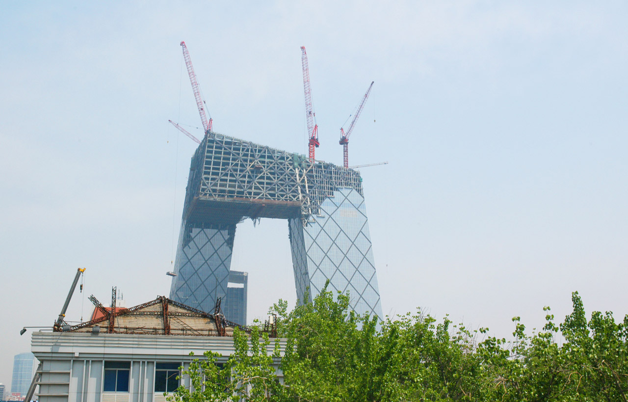 construction buildings construction time in beijing free photo