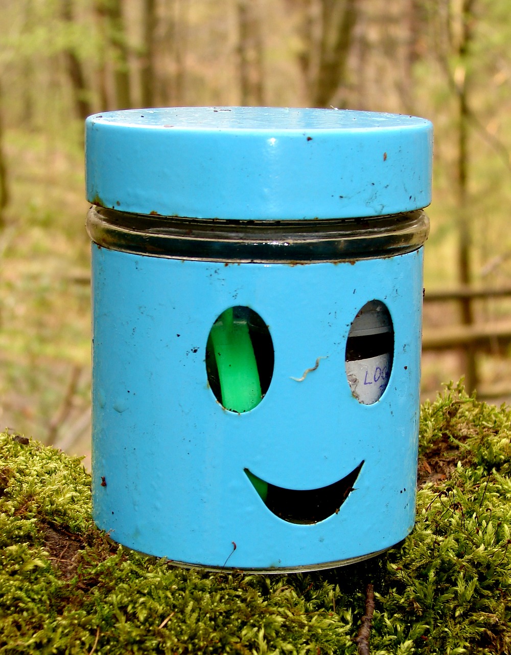 container canning geocaching free photo