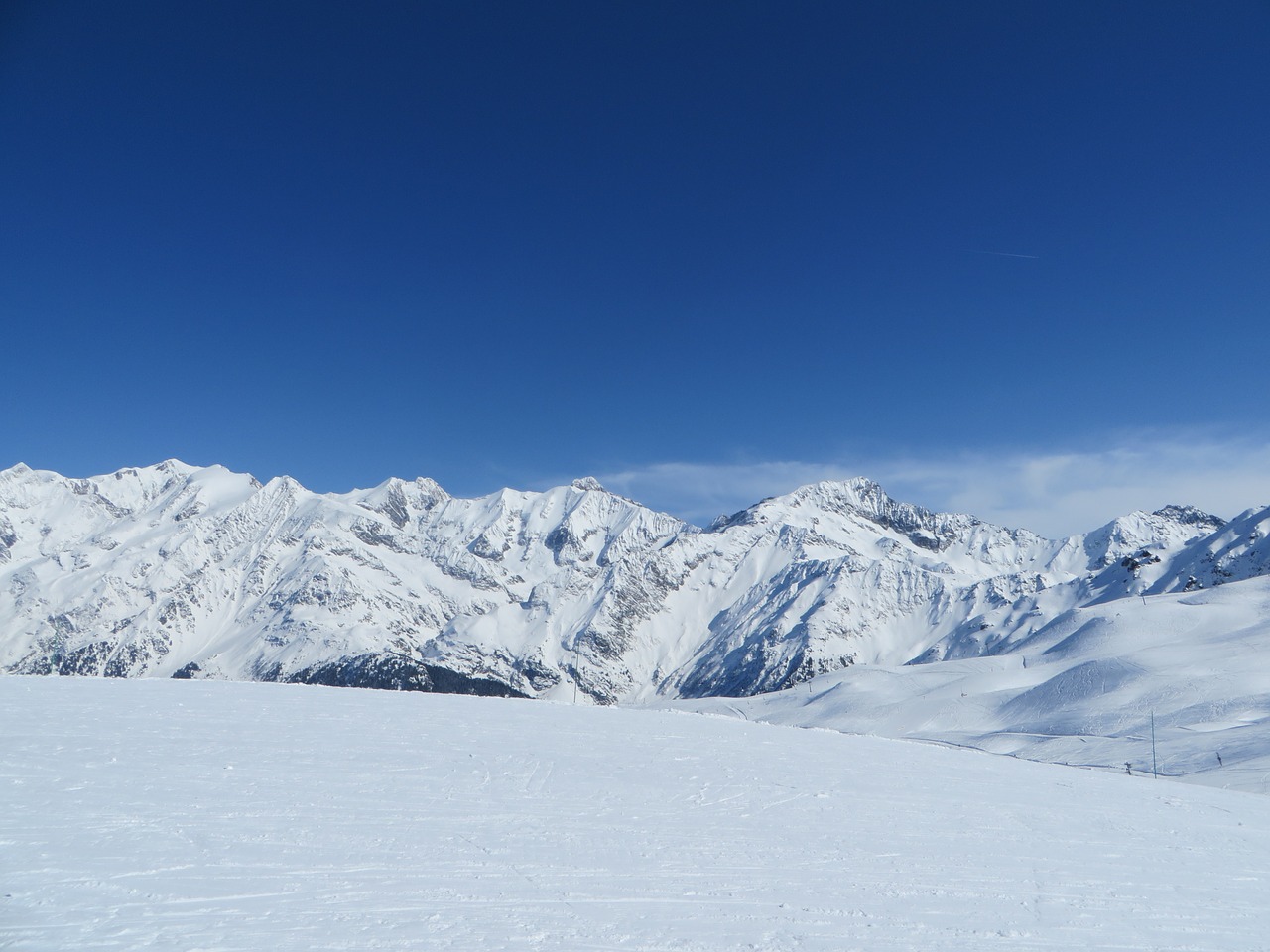 contamines-montjoie mountain snow free photo