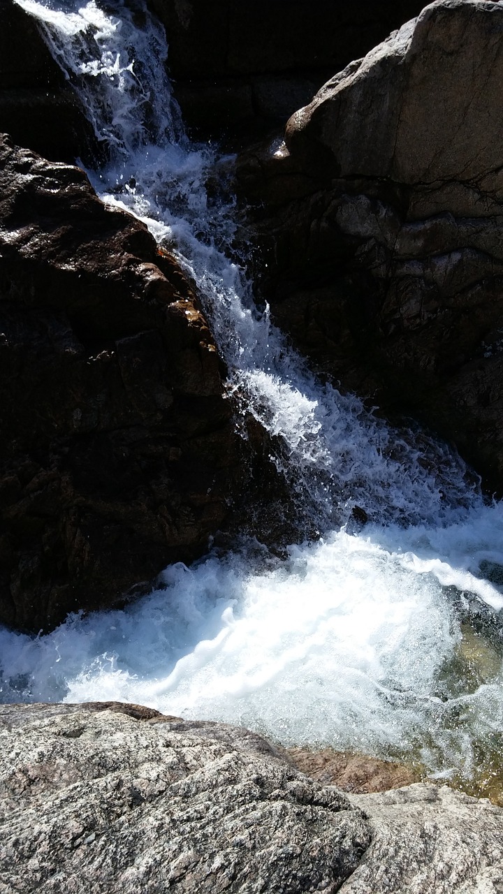 continuation waterfall mountain free photo