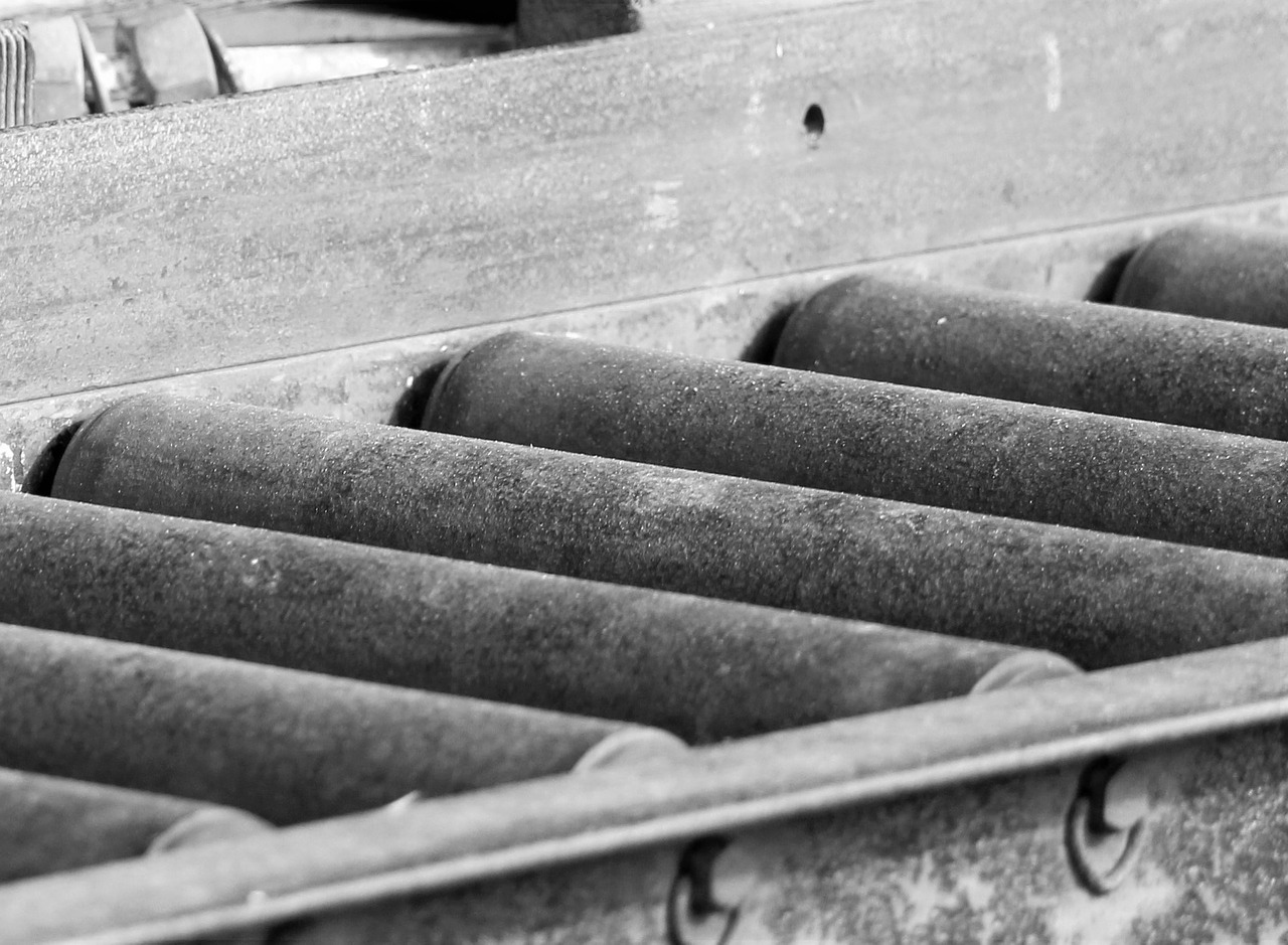 conveyor belt rust old free photo