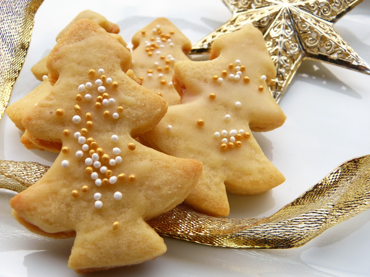 cookie christmas cookies cookie cutter free photo