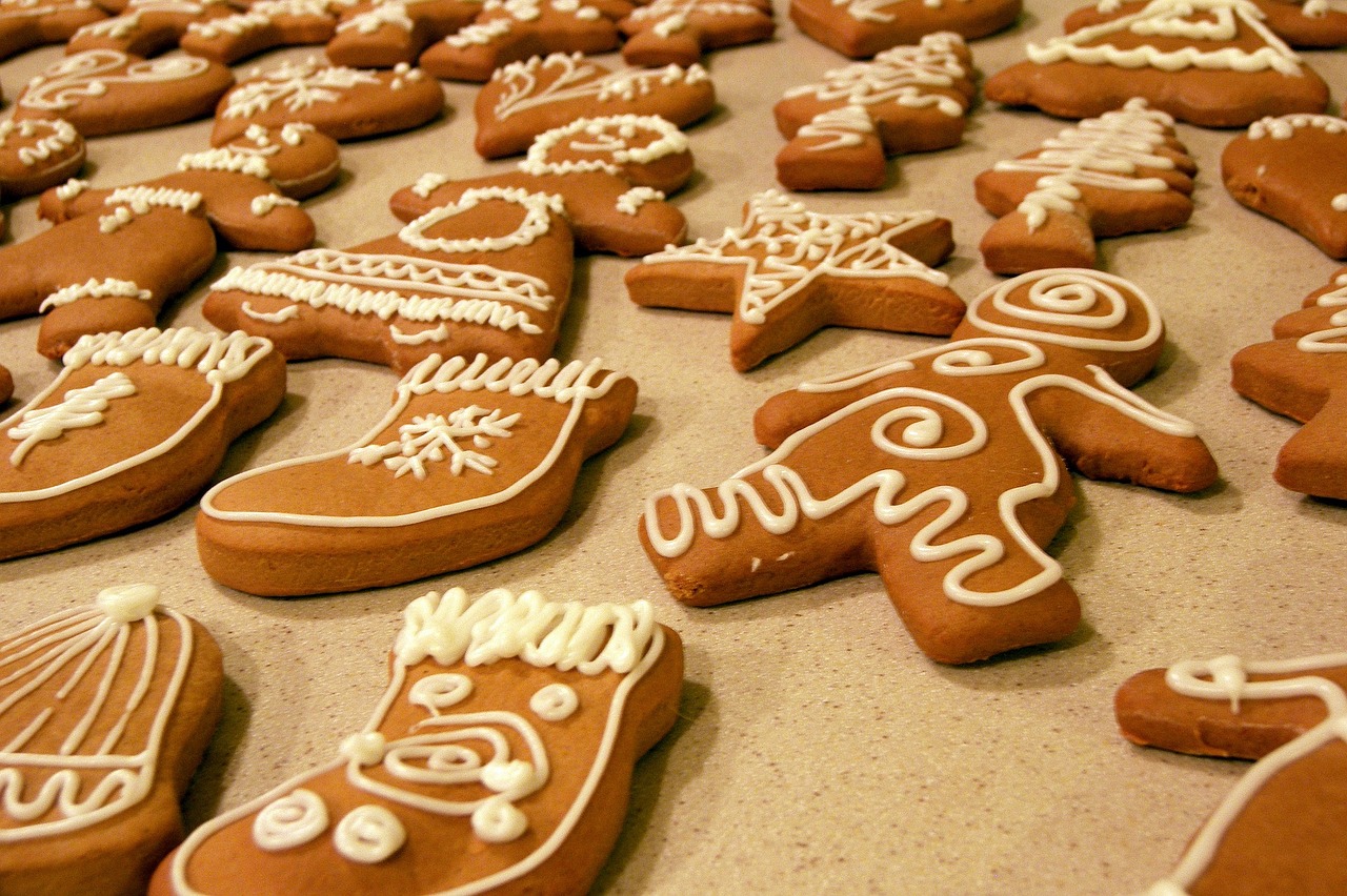 cookies gingerbread shapes free photo