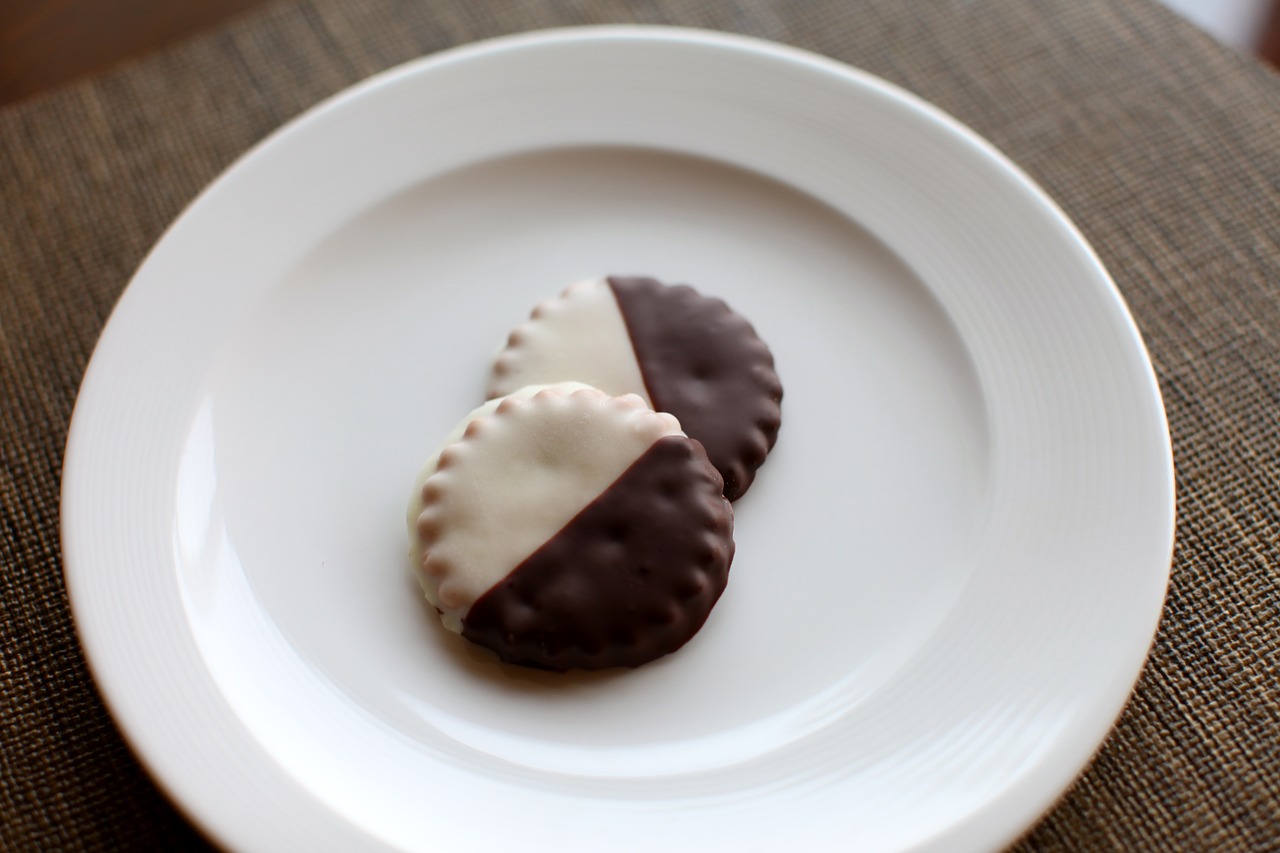 cookies plate food free photo