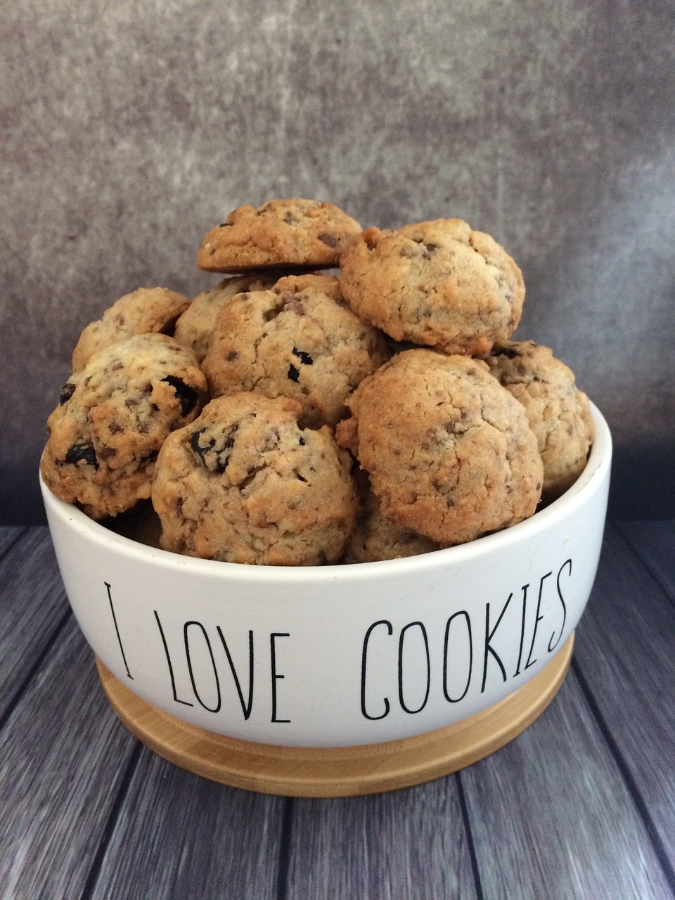 cookies  i love biscuits  biscuit bowl free photo